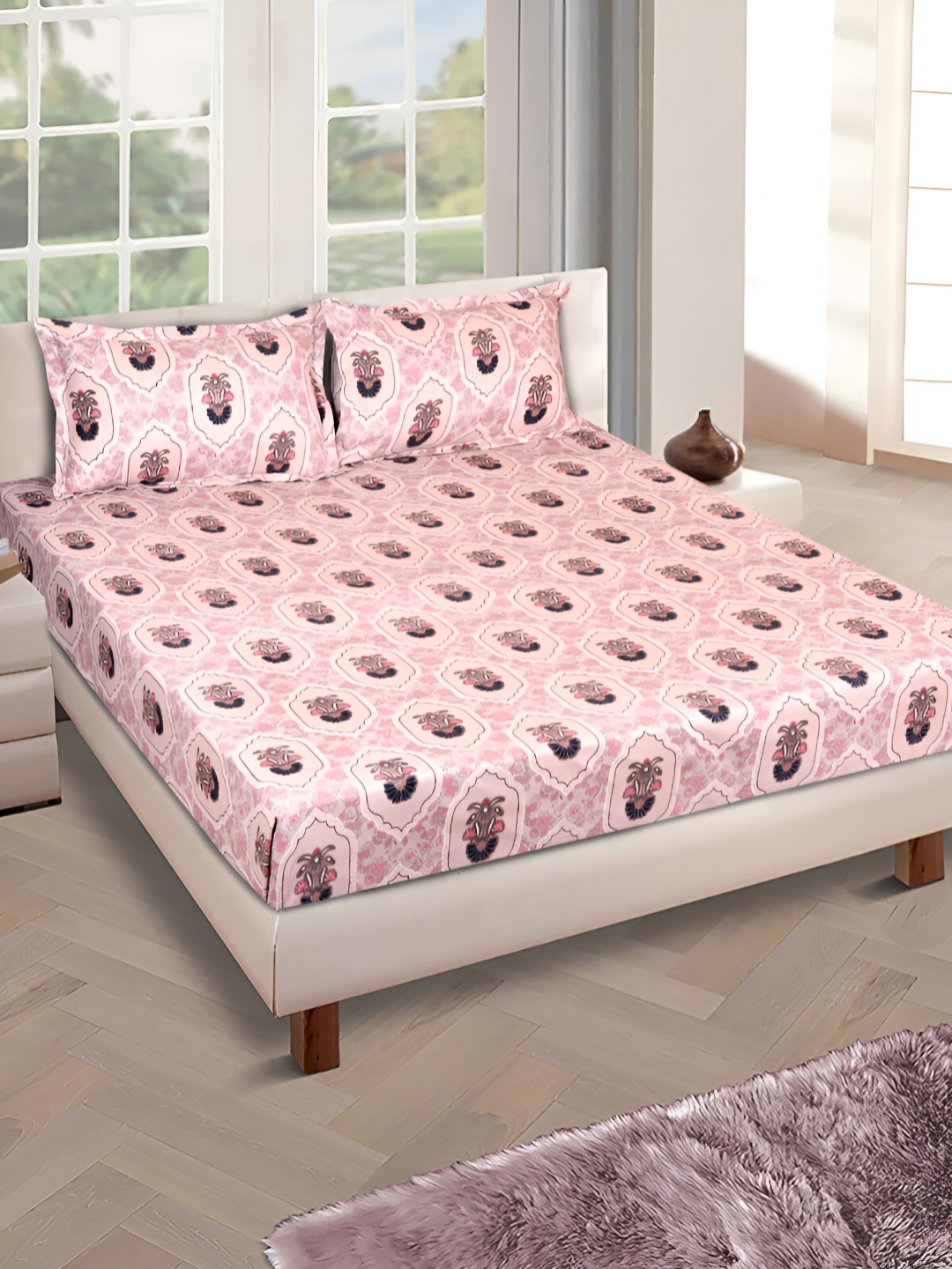 

Aura Beige & White Floral 186 TC King Bedsheet with 2 Pillow Covers
