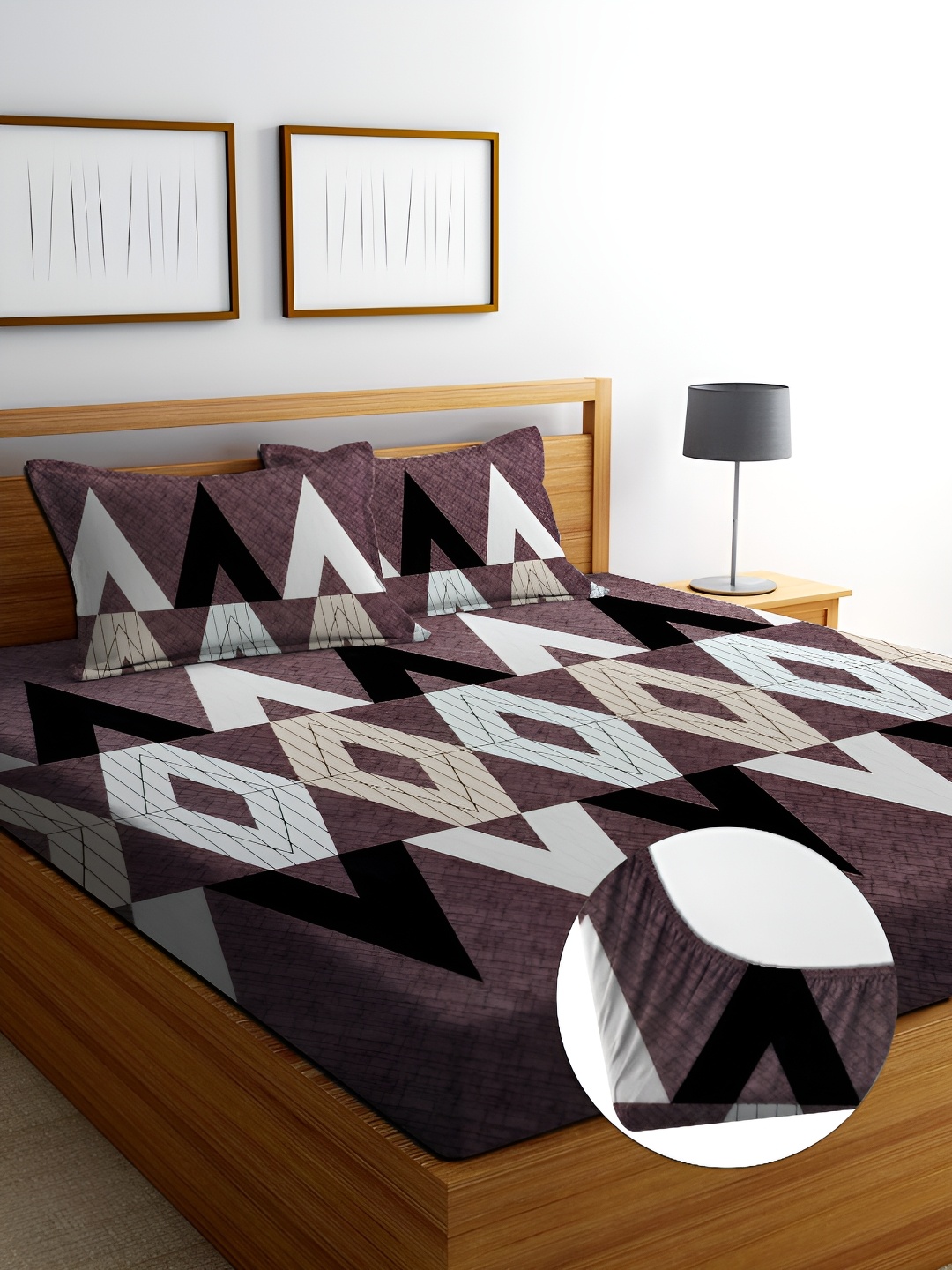

RISING STAR Brown & White Geometric 350 TC King Bedsheet with 2 Pillow Covers