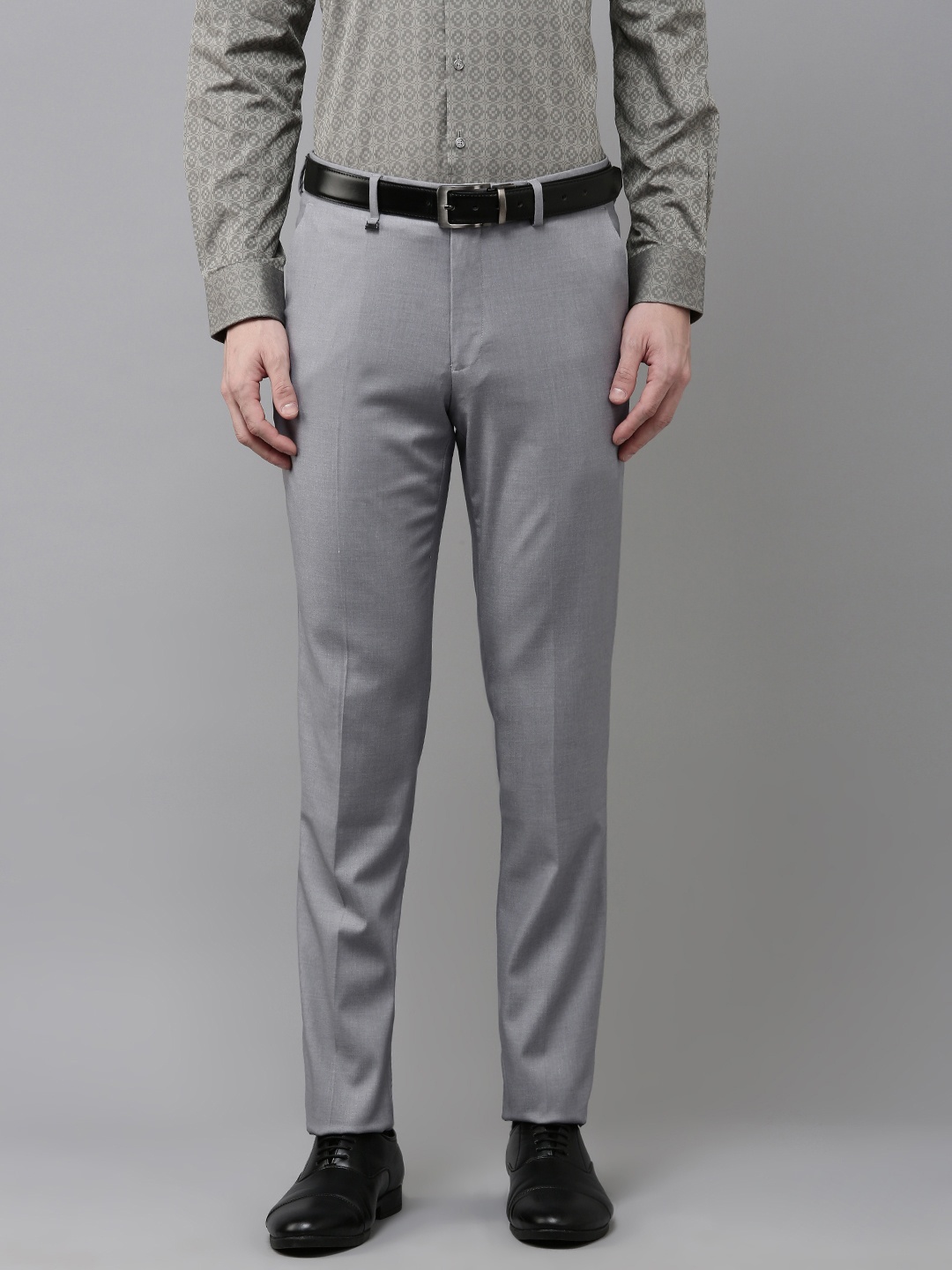 

Van Heusen Men Slim Fit Formal Trousers, Grey