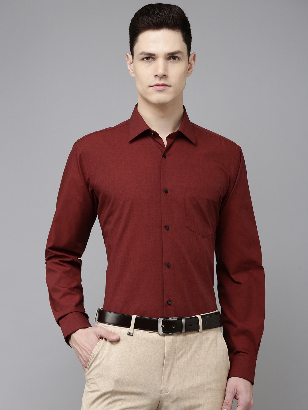 

Van Heusen Custom Fit Opaque Pure Cotton Formal Shirt, Red