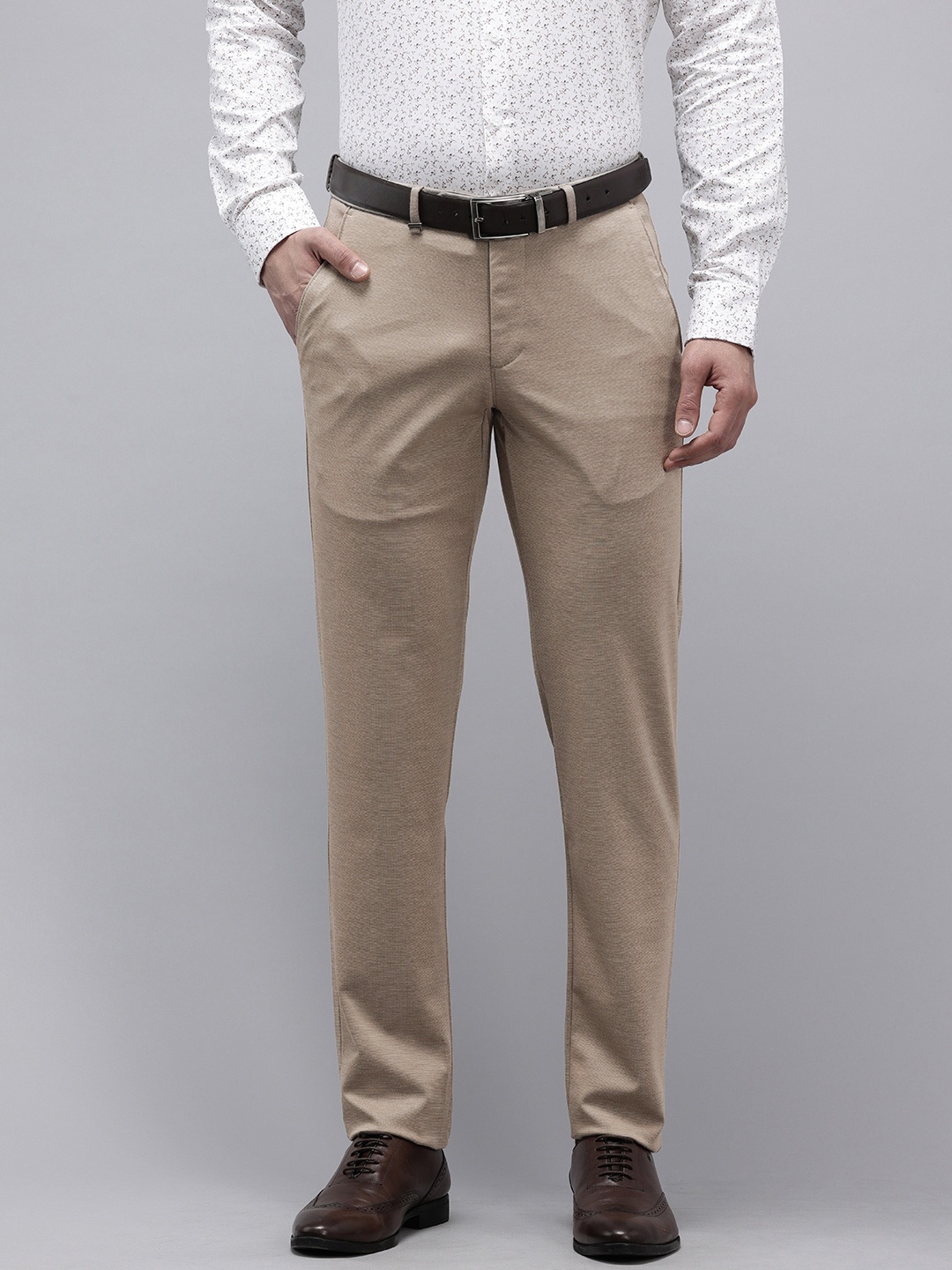 

Van Heusen Men Skinny Fit Formal Trousers, Beige