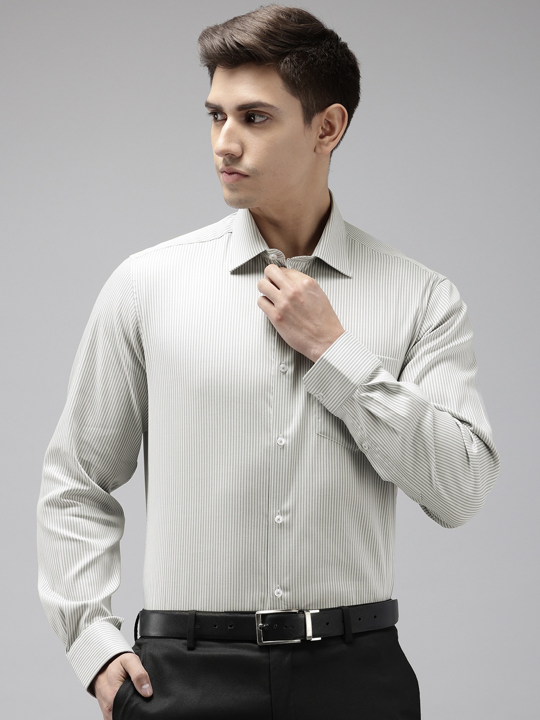 

Van Heusen Pure Cotton Custom Opaque Striped Formal Shirt, Grey