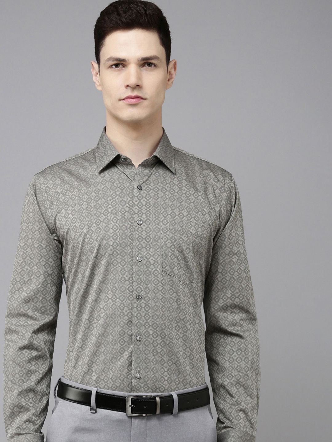 

Van Heusen Pure Cotton Self Design Slim Fit Textured Formal Shirt, Grey