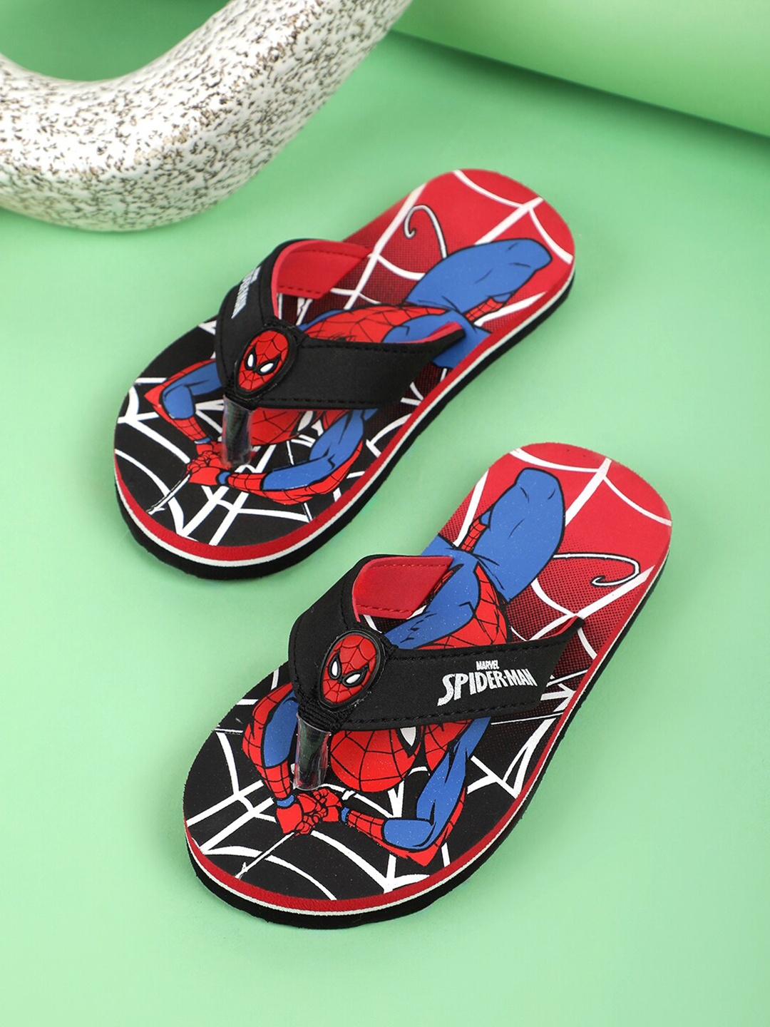 

Kids Ville Boys Spiderman Printed Rubber Thong Flip Flops, Red