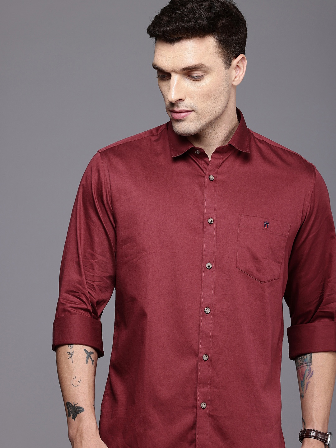 

Louis Philippe Jeans Slim Fit Pure Cotton Casual Shirt, Maroon