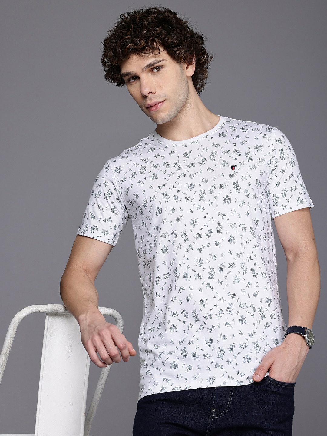 

Louis Philippe Jeans Floral Printed Pure Cotton Slim Fit T-shirt, White