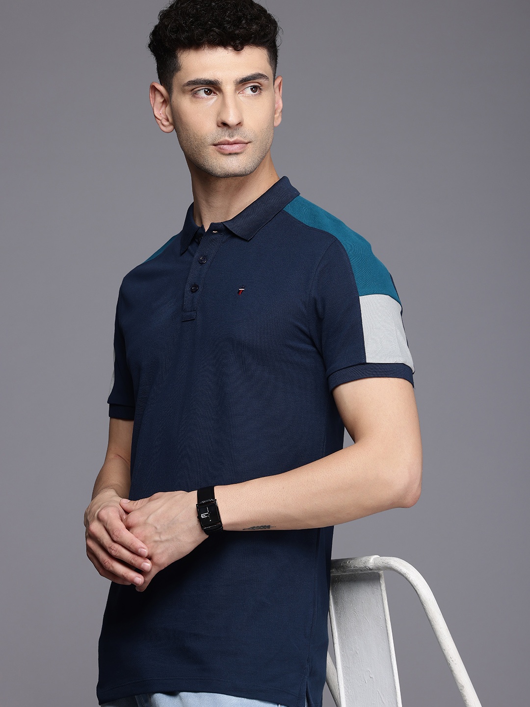 

Louis Philippe Jeans Pure Cotton Polo Collar Slim Fit T-shirt, Navy blue