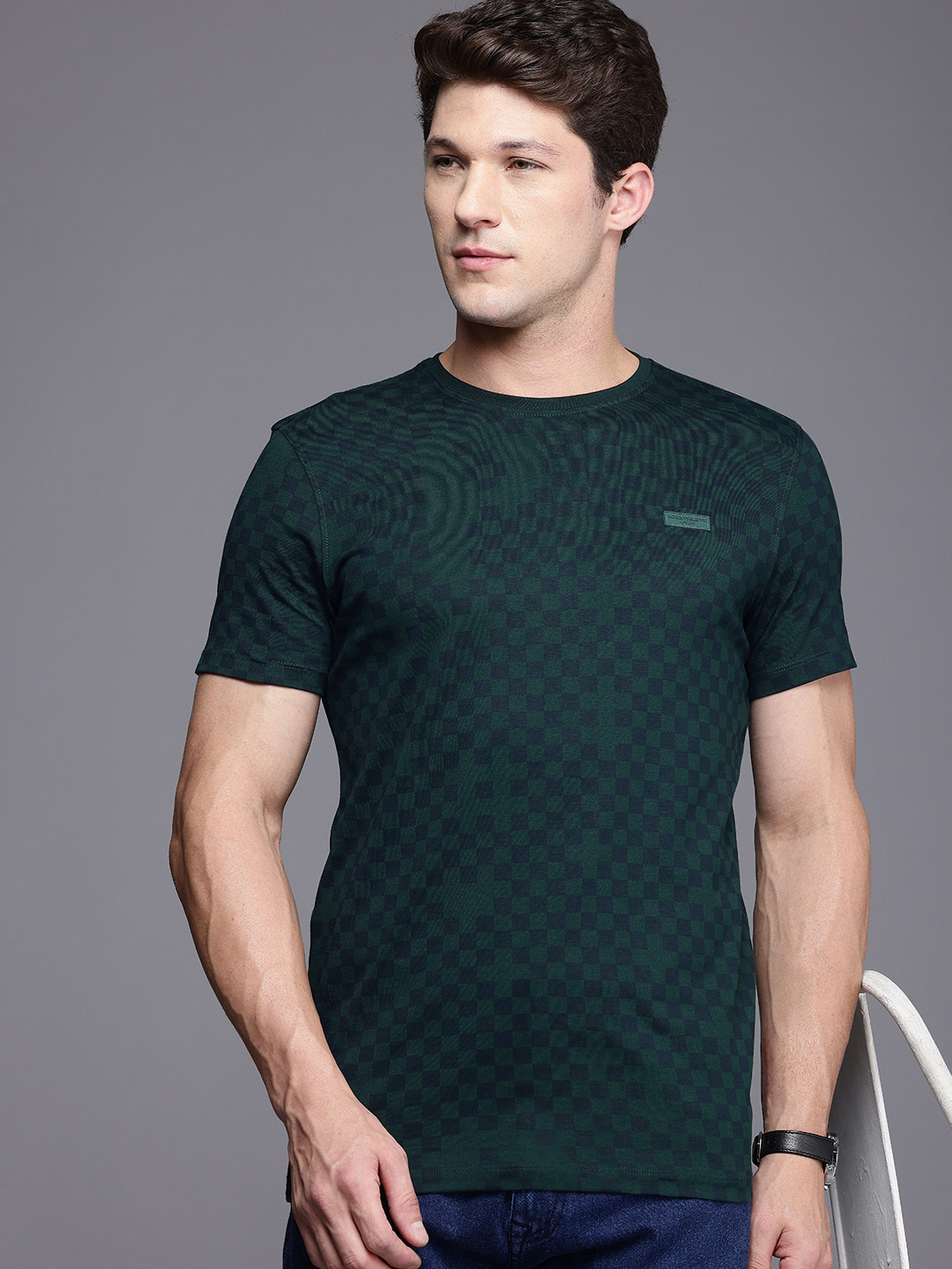 

Louis Philippe Jeans Checked Pure Cotton Slim Fit T-shirt, Green