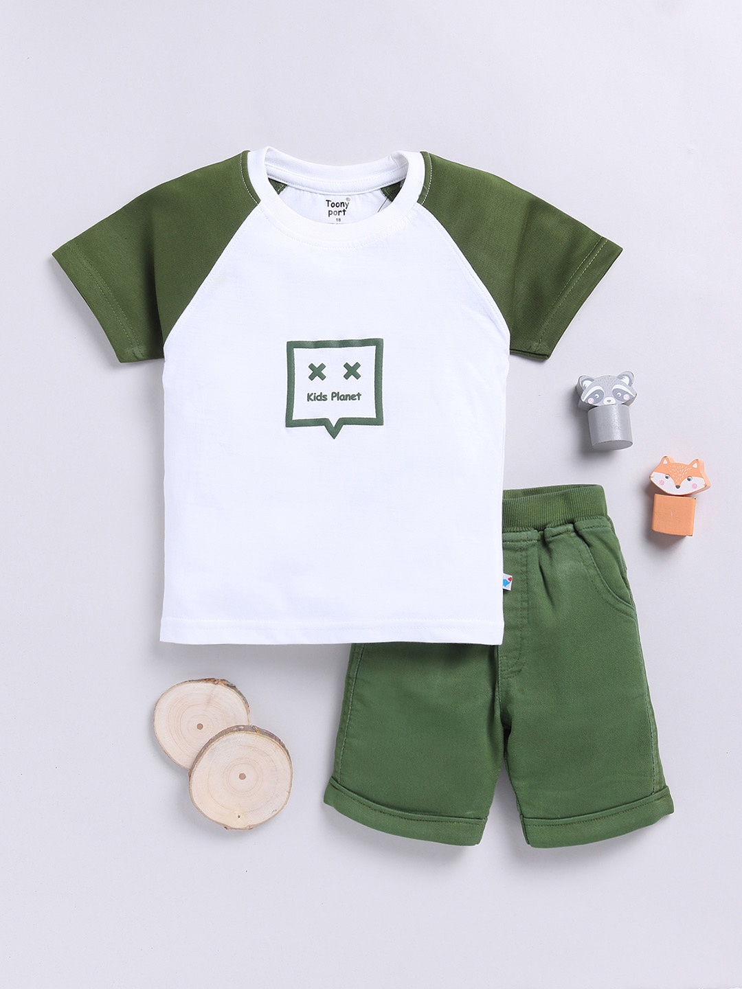 

Toonyport Boys Printed Pure Cotton T-shirt with Shorts, Green