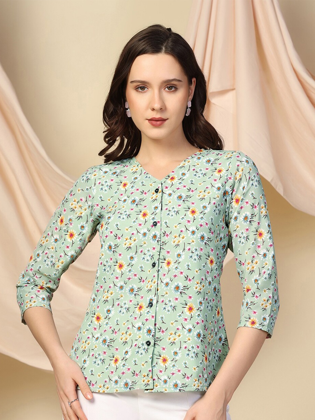 

OMPAX Floral Printed V-Neck Top, Sea green