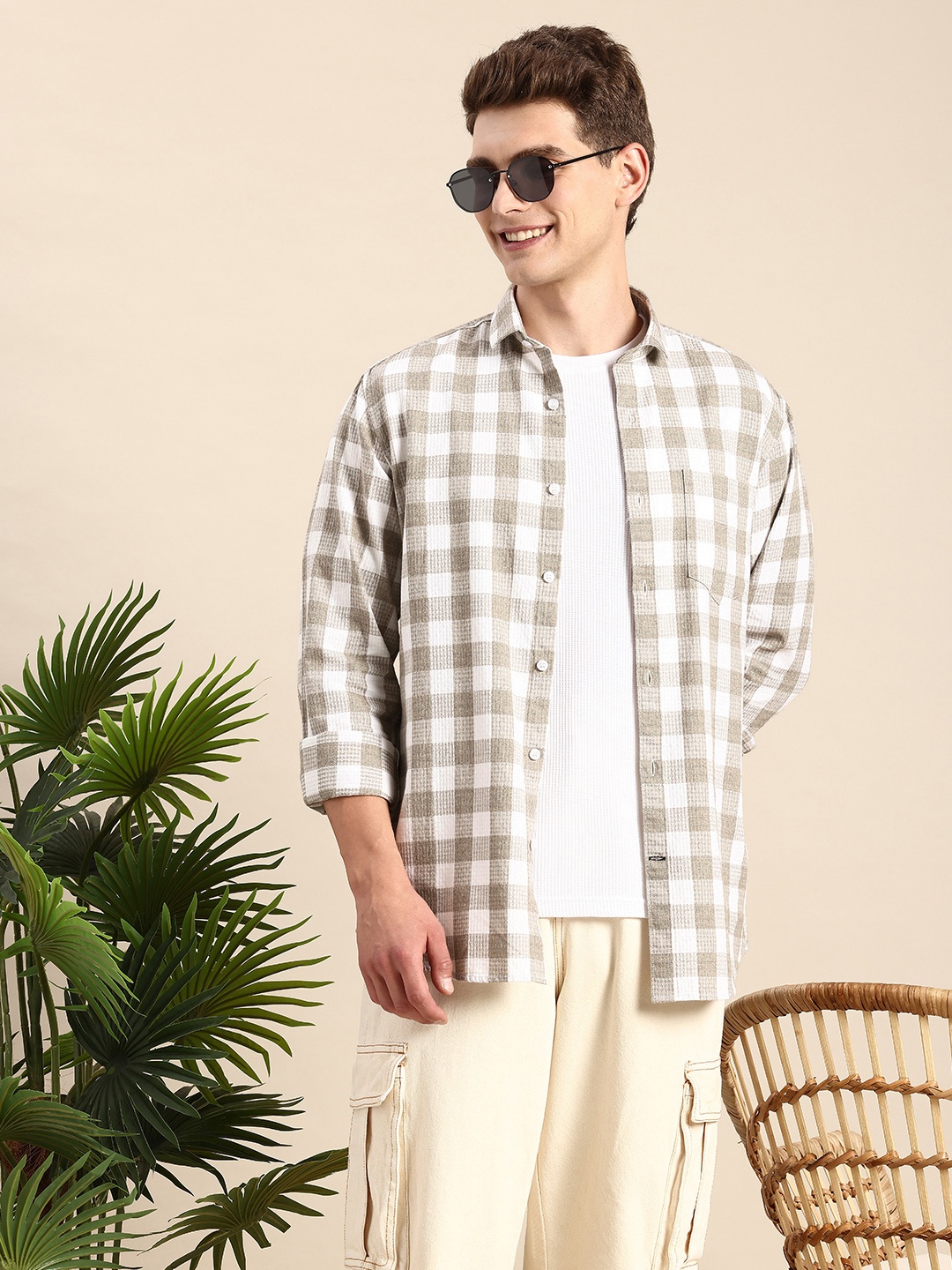 

Mast & Harbour Men Standard Checked Casual Shirt, Beige