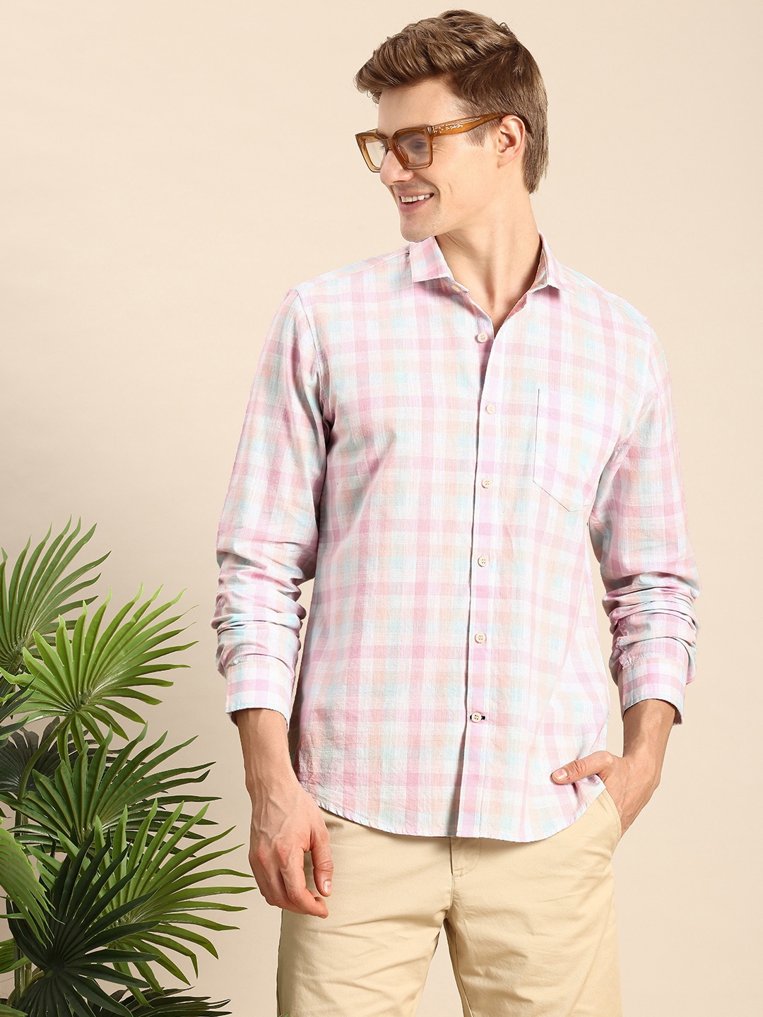 

Mast & Harbour Men Standard Checked Casual Shirt, Pink