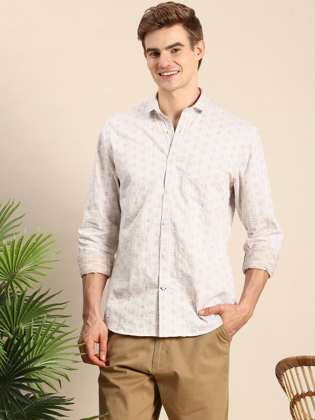 

Mast & Harbour Men Standard Checked Casual Shirt, Beige