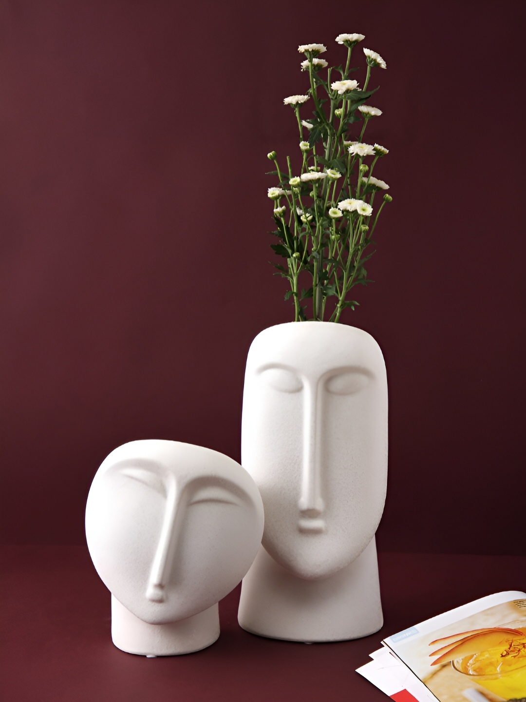 

Aura White 2 Pieces Ceramic Face Vases