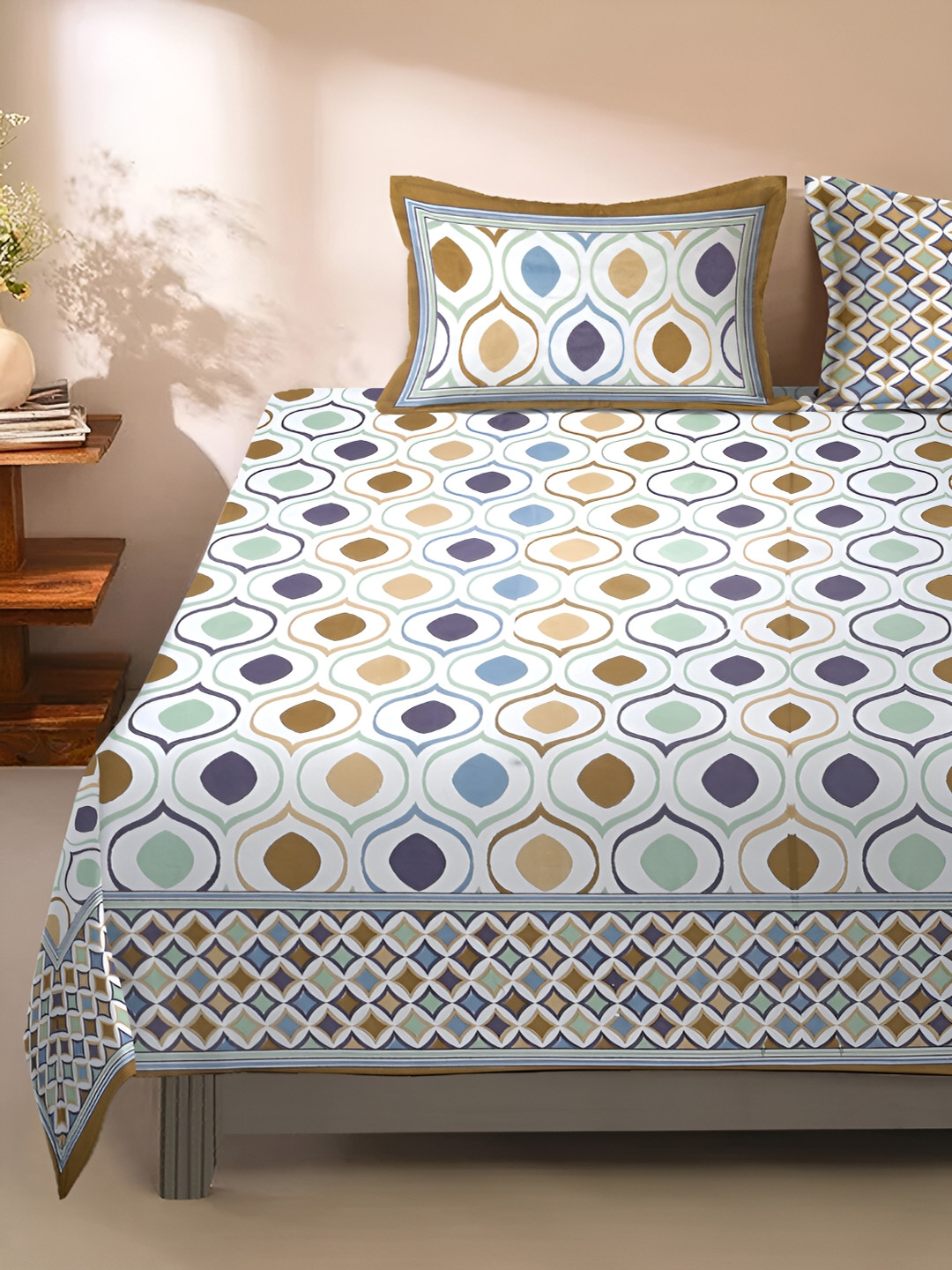 

Rajasthan Decor White & Brown Ethnic Motifs 210 TC Cotton King Bedsheet Set