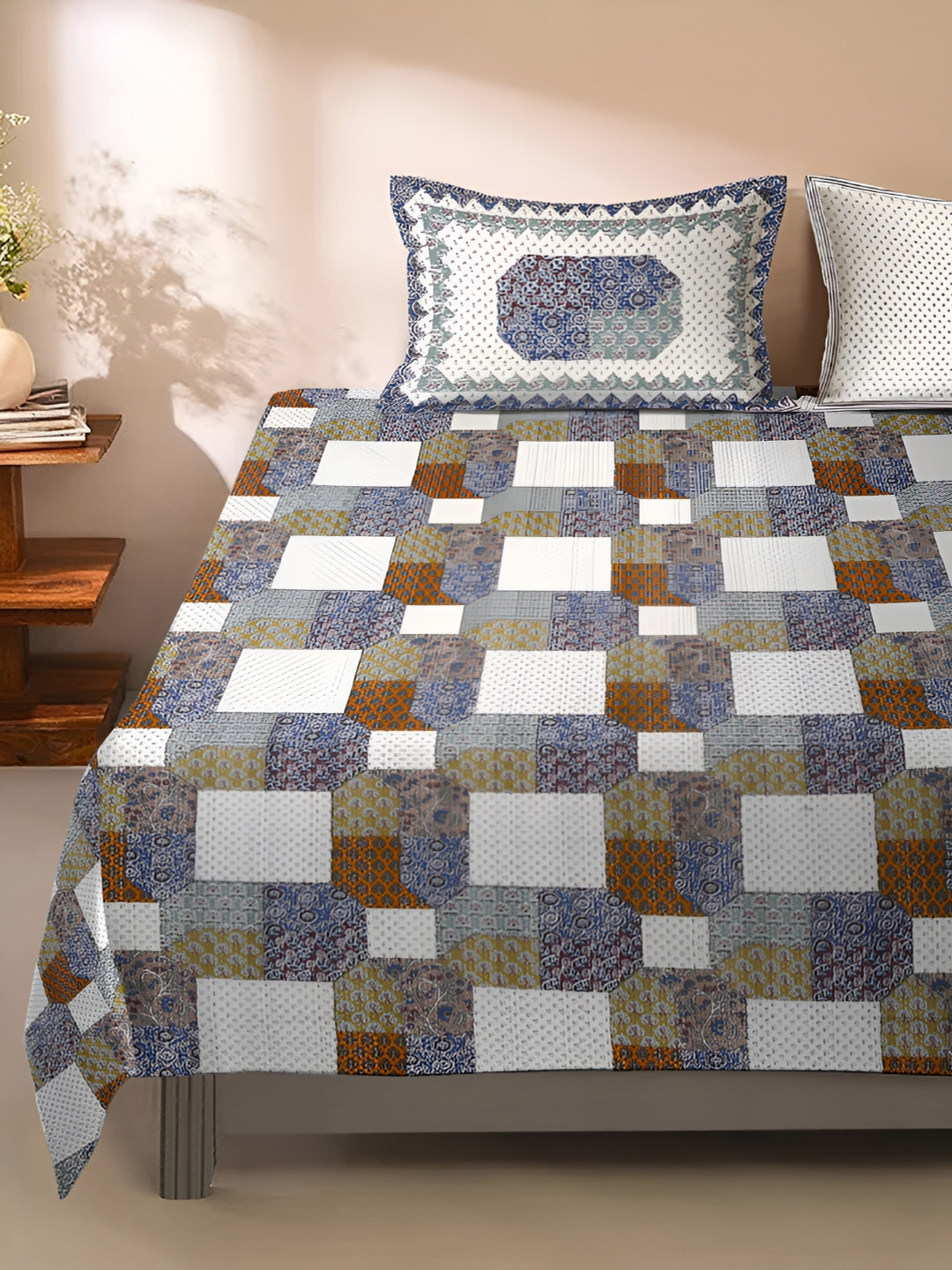 

Rajasthan Decor White & Green Floral 210 TC King Bedsheet with 2 Pillow Covers