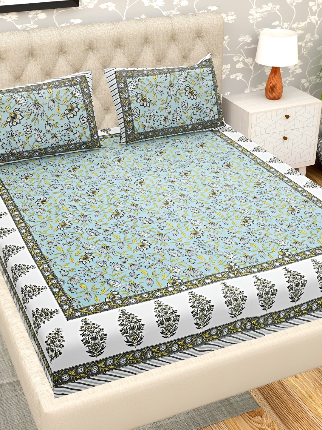 

PATRICKO Teal & Green Floral Flat 330 TC Cotton King Bedsheet with 2 Pillow Covers