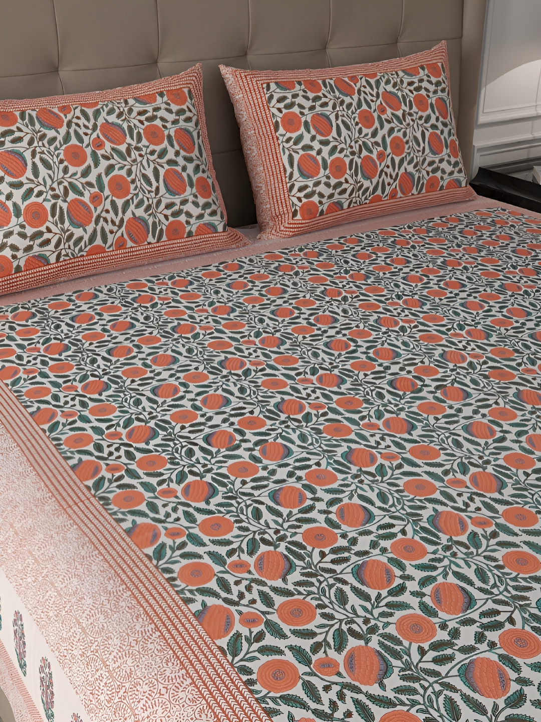 

PATRICKO Orange Floral Cotton 400 TC King Size Double Bedsheet with 2 Pillow Covers