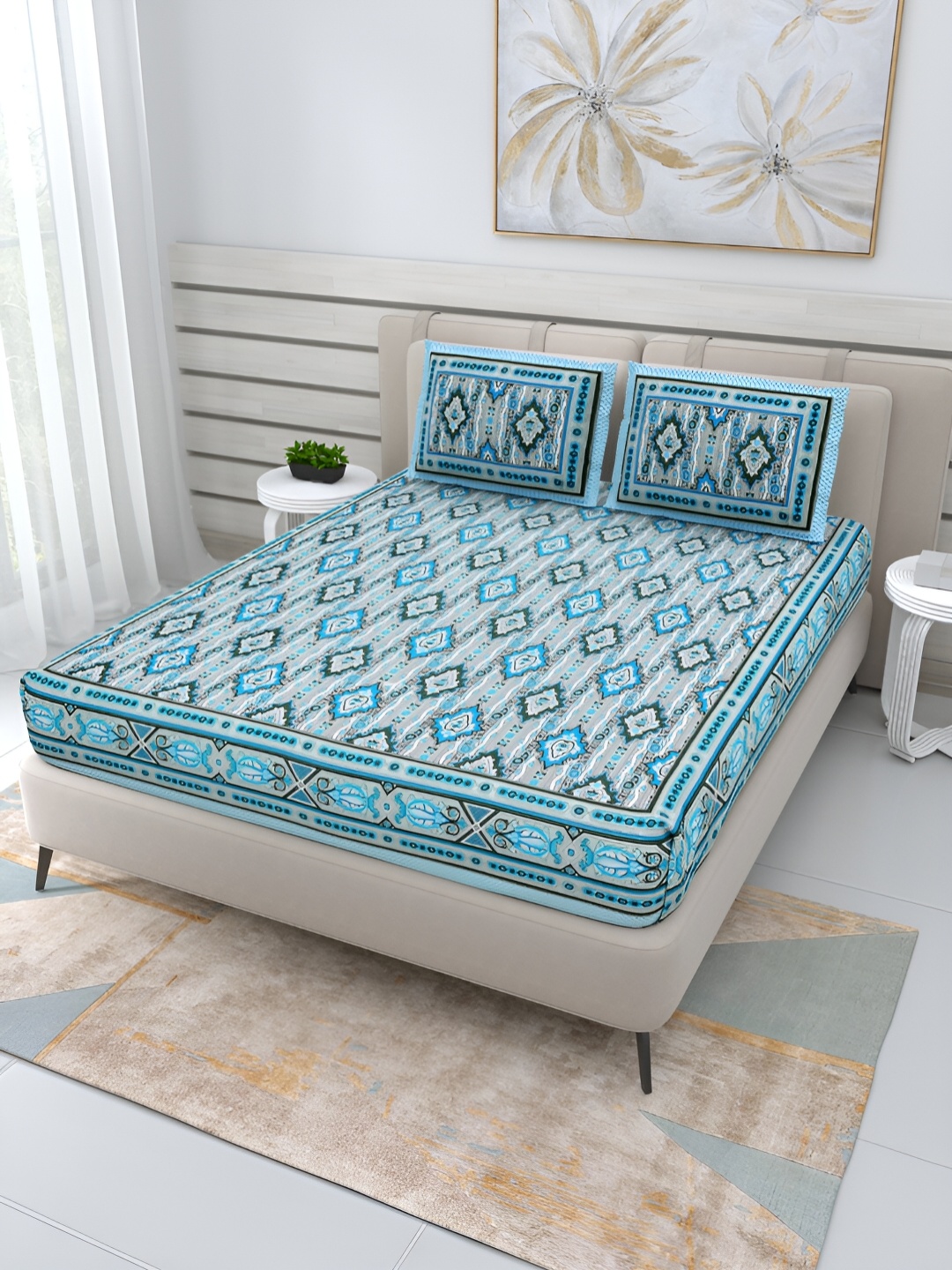 

PATRICKO Blue & White Floral 210 TC Queen Bedsheet with 2 Pillow Covers