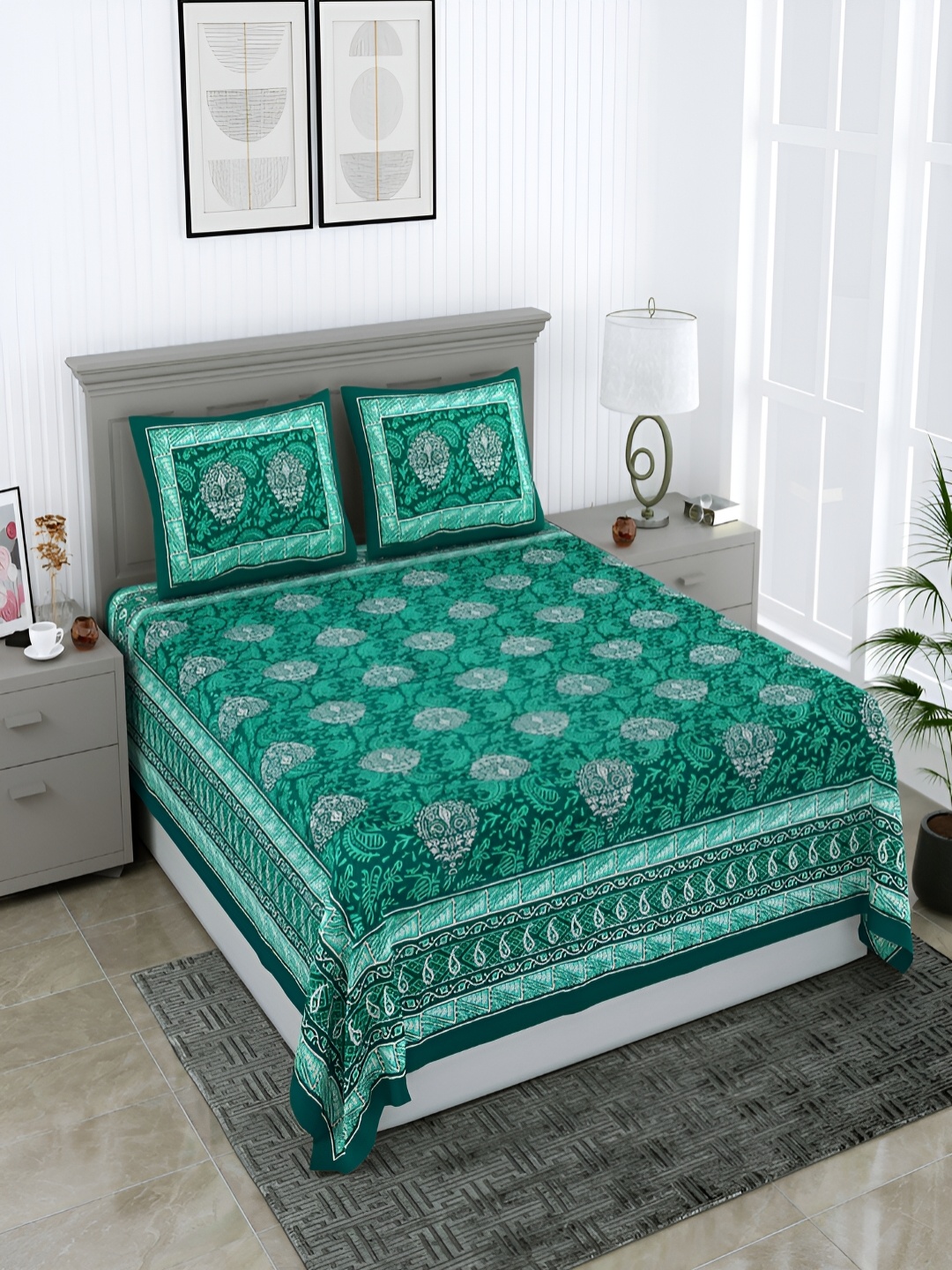 

PATRICKO Green & White Floral Cotton 210 TC Queen Bedsheet With 2 Pillow Covers