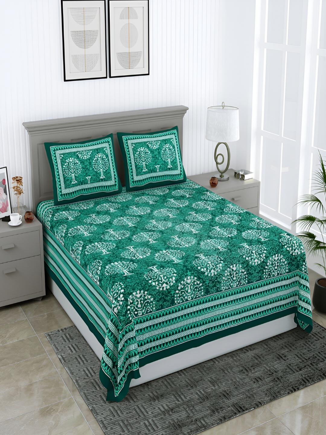 

PATRICKO Green Floral 210 TC Cotton Queen Bedsheet with 2 Pillow Covers