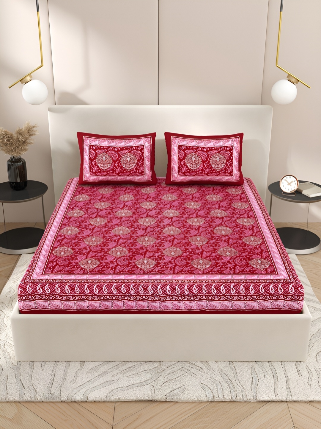 

PATRICKO Red & Pink Floral 210 TC Cotton Queen Bedsheet With 2 Pillow Covers