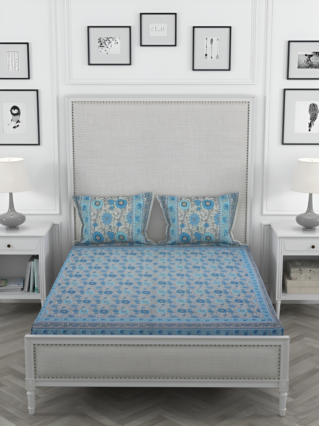 

PATRICKO Blue & White Floral Printed 330 TC King Bedsheet with 2 Pillow Covers