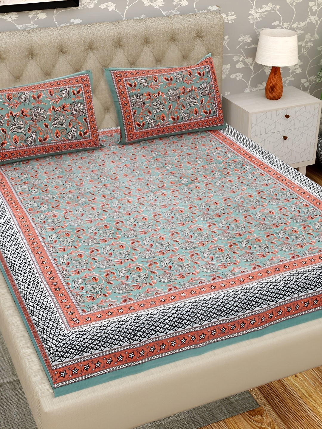 

PATRICKO Green & Brown Floral 330 TC Cotton King Bedsheet With 2 Pillow Covers