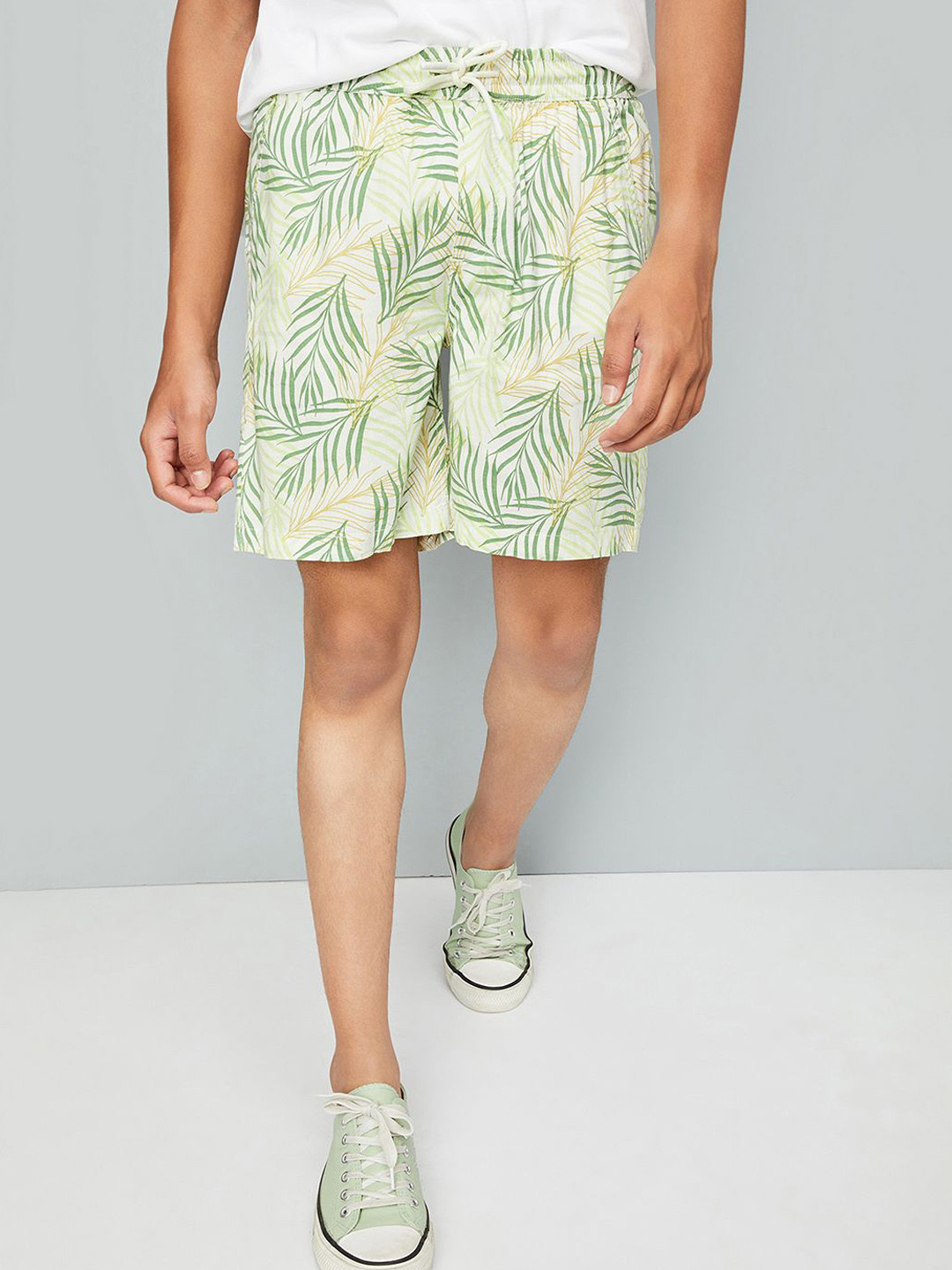 

max Boys Tropical Printed Pure Cotton Shorts, Green