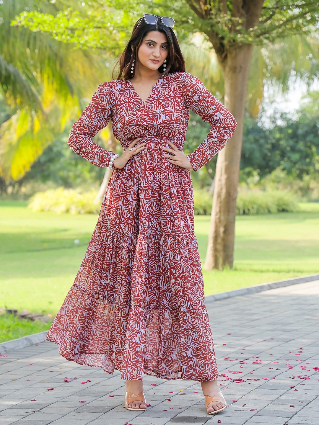 

Masakali.Co Abstract Print Georgette Maxi Dress, Maroon