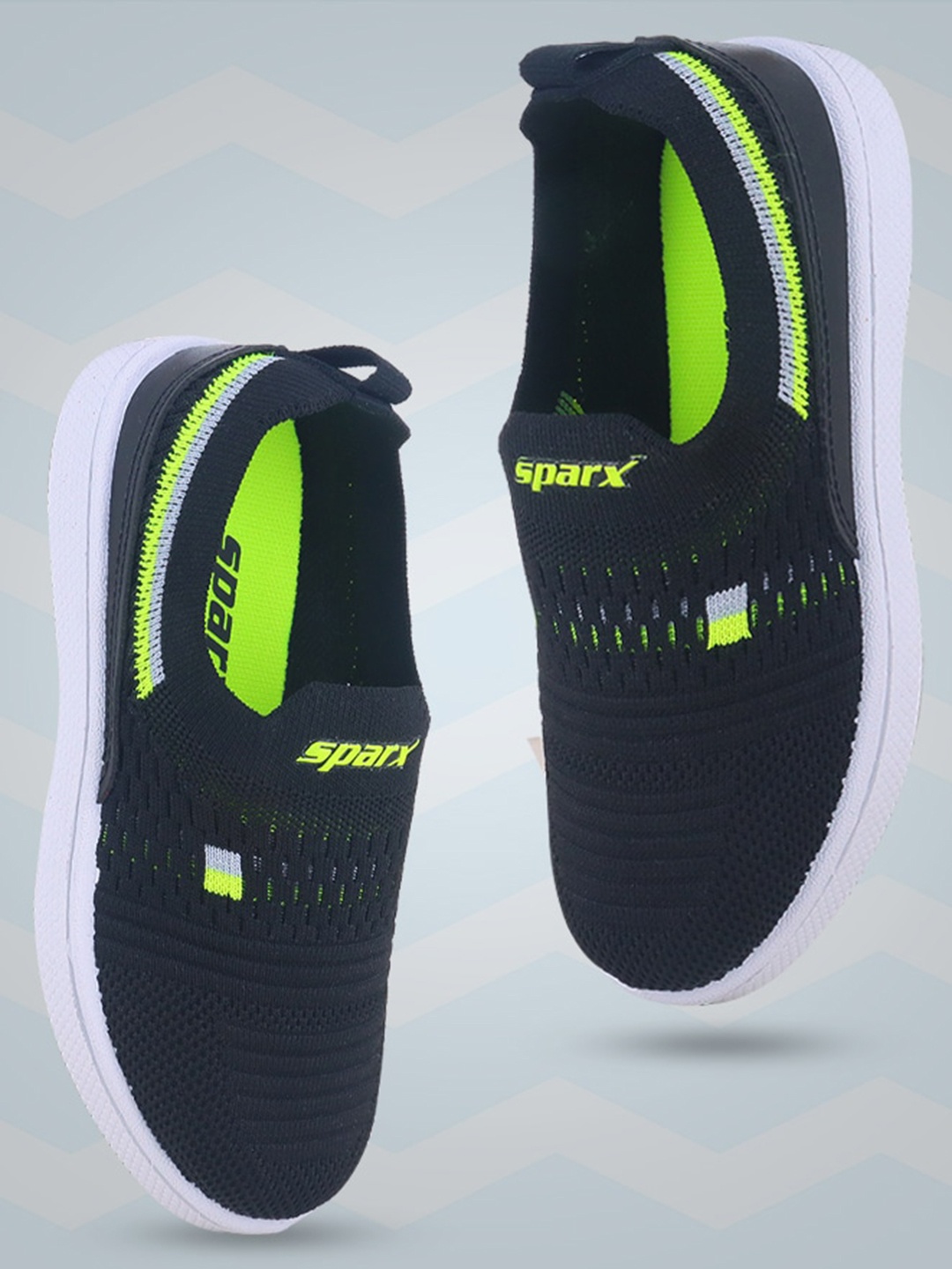 

Sparx Boys Textured Slip-On Shoes, Black