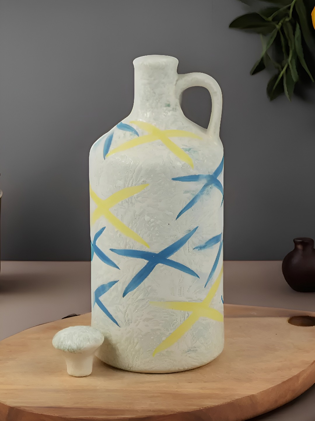 

Kaolinite White & Blue Patterned Dispenser 750ml