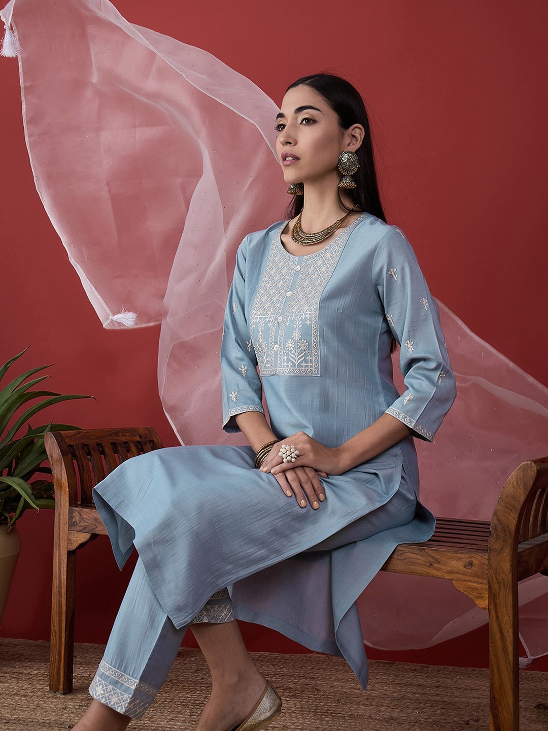 

Anouk Ethnic Motifs Embroidered Regular Thread Work Straight Kurta With Trousers & Dupatta, Blue