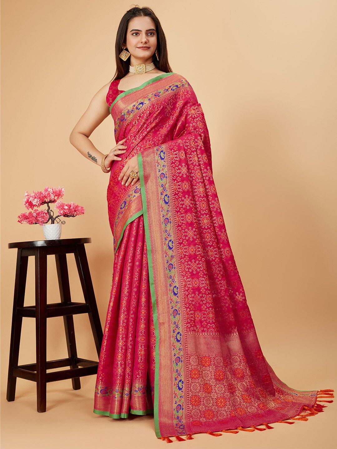 

Ishin Woven Design Zari Silk Blend Patola Saree, Pink