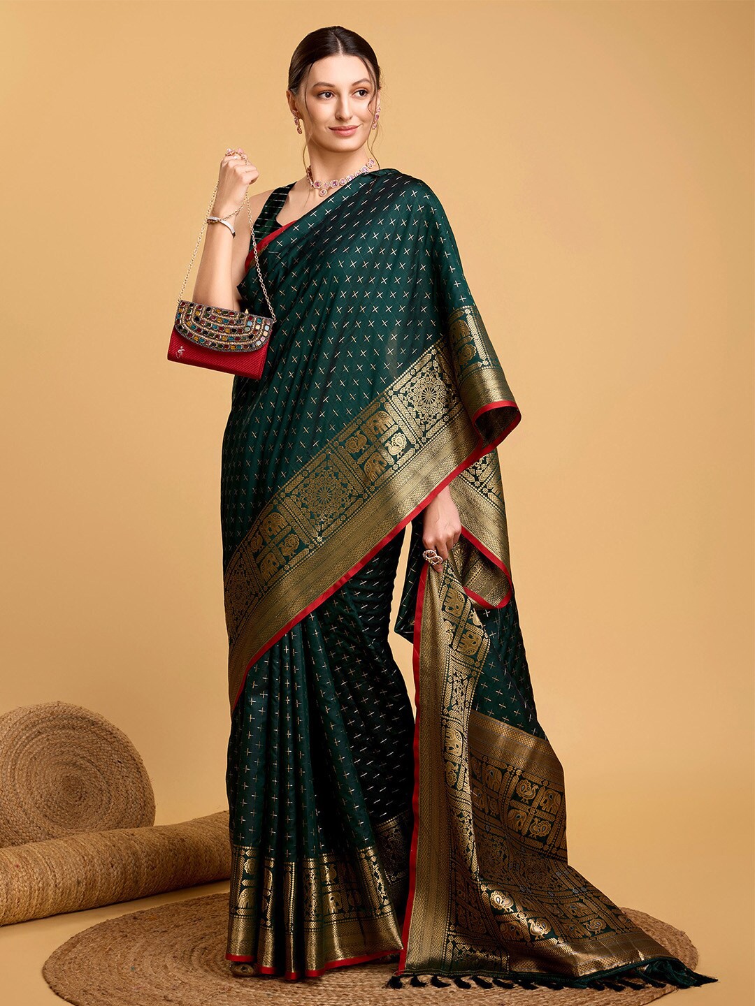

Ishin Woven Design Zari Silk Blend Saree, Green