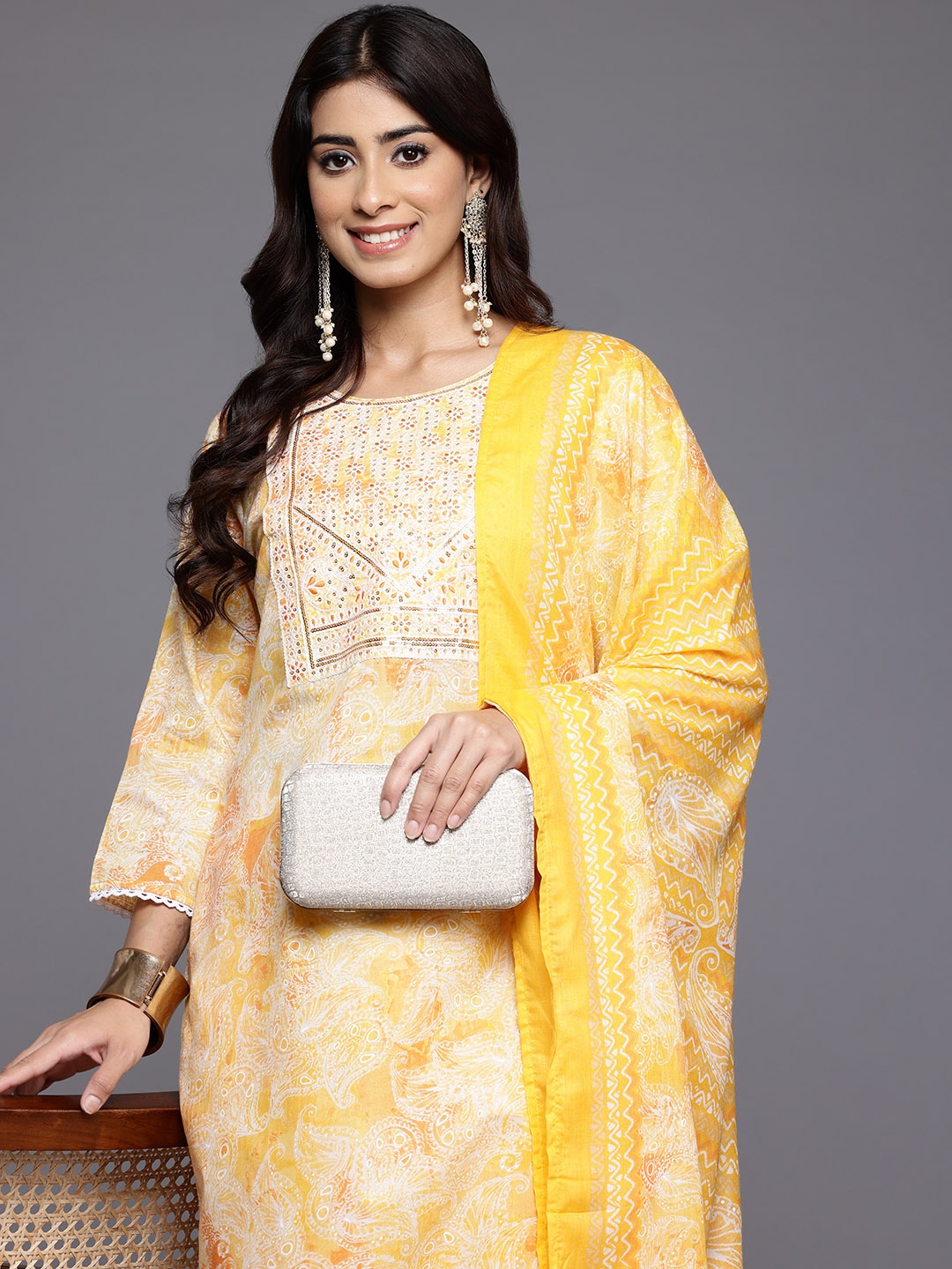 

Varanga Paisley Printed Sequinned Kurta With Trousers & Dupatta, Yellow