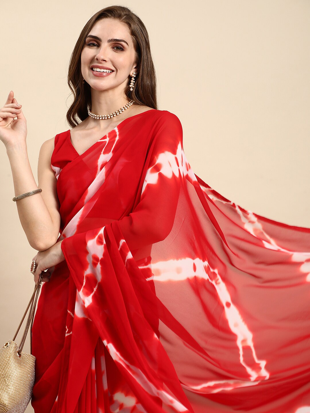 

RATAN Tie and Dye Poly Chiffon Saree, Red