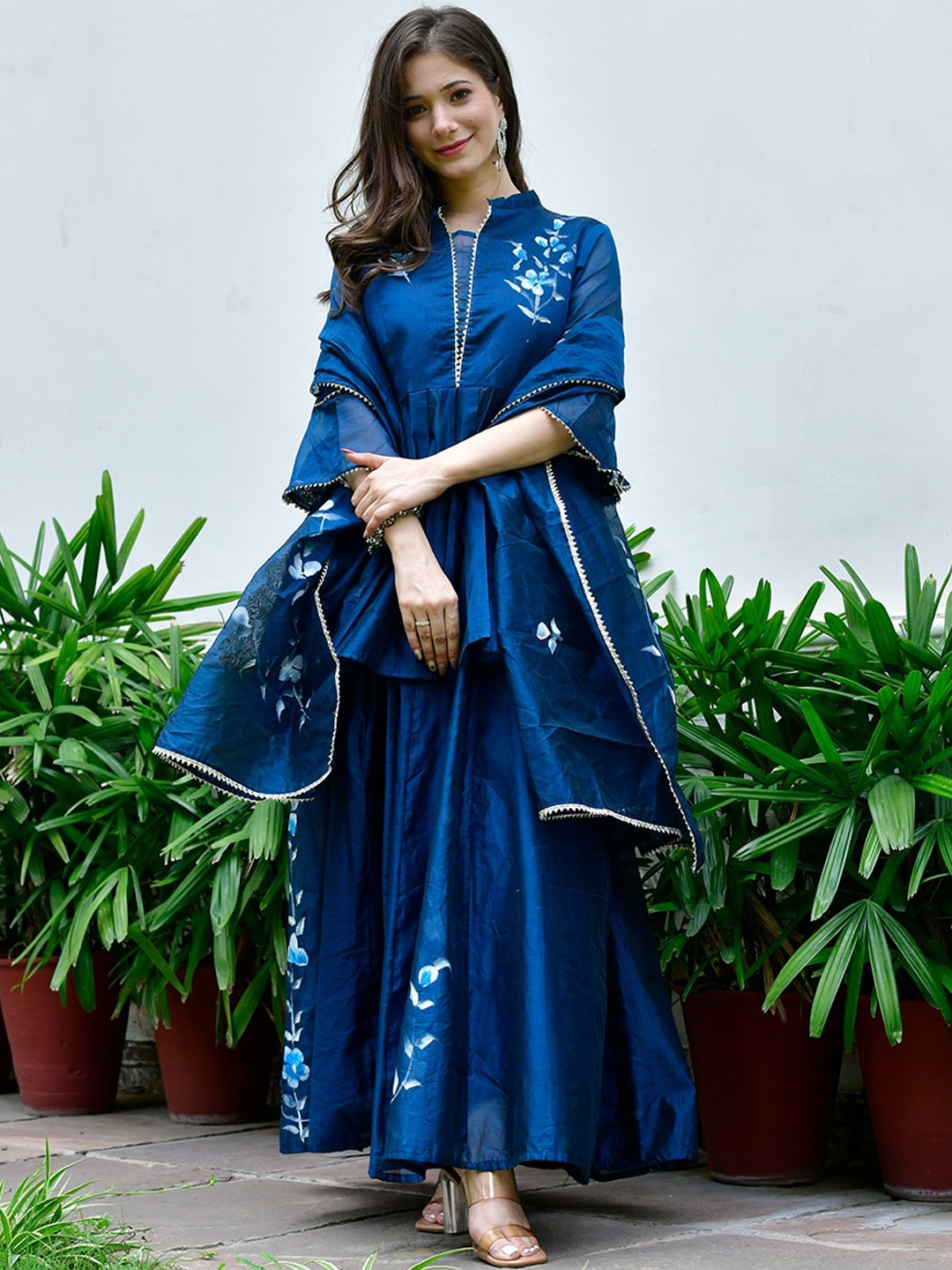 

ROOHANIYAT Floral Printed Pleated Chanderi Cotton Anarkali Kurti With Skirt & Dupatta, Blue