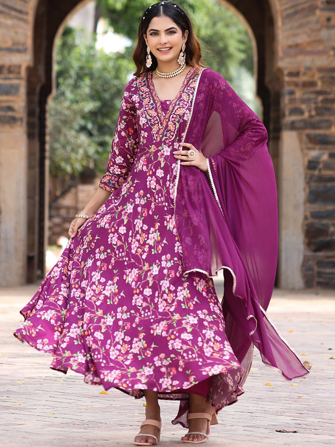 

ROOHANIYAT Floral Print Gotta Patti Silk Georgette Anarkali Kurta With Trousers & Dupatta, Purple