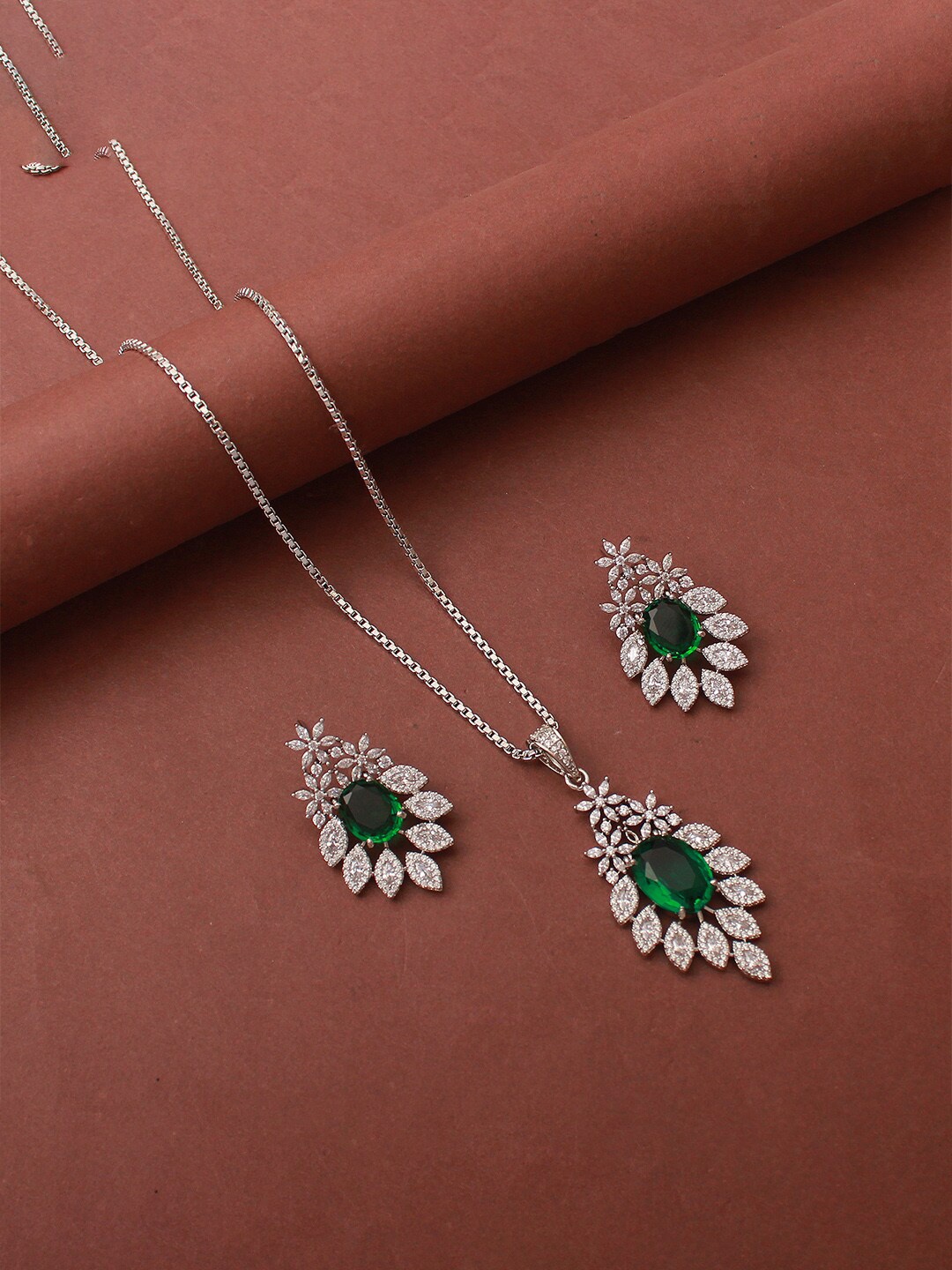 

Mirana Rhodium-Plated Feather Shaped Pendants with Chains, Green