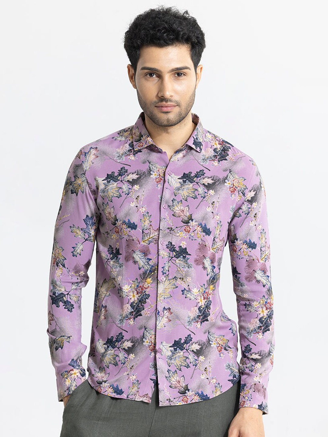 

Snitch Spread Collar Long Sleeves Classic Slim Fit Floral Printed Casual Shirt, Purple