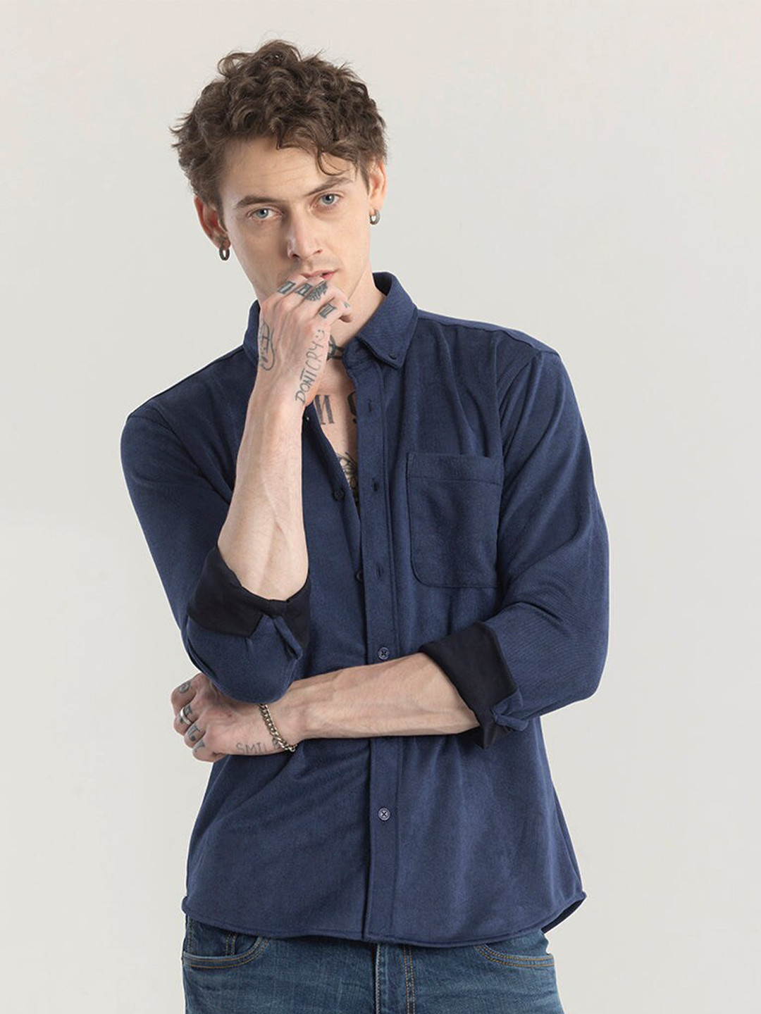 

Snitch Spread Collar Long Sleeves Classic Slim Fit Cotton Casual Shirt, Navy blue