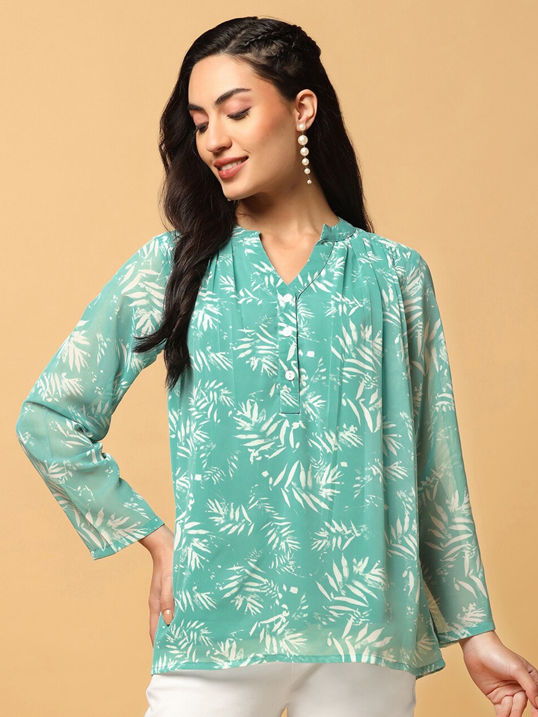 

OMPAX Floral Print Mandarin Collar Regular Sleeves Top, Green
