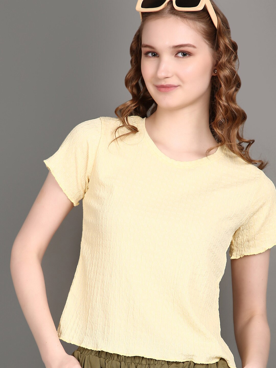 

V-Mart Self Design Round Neck Short Sleeves Regular Fit T-shirt, Yellow