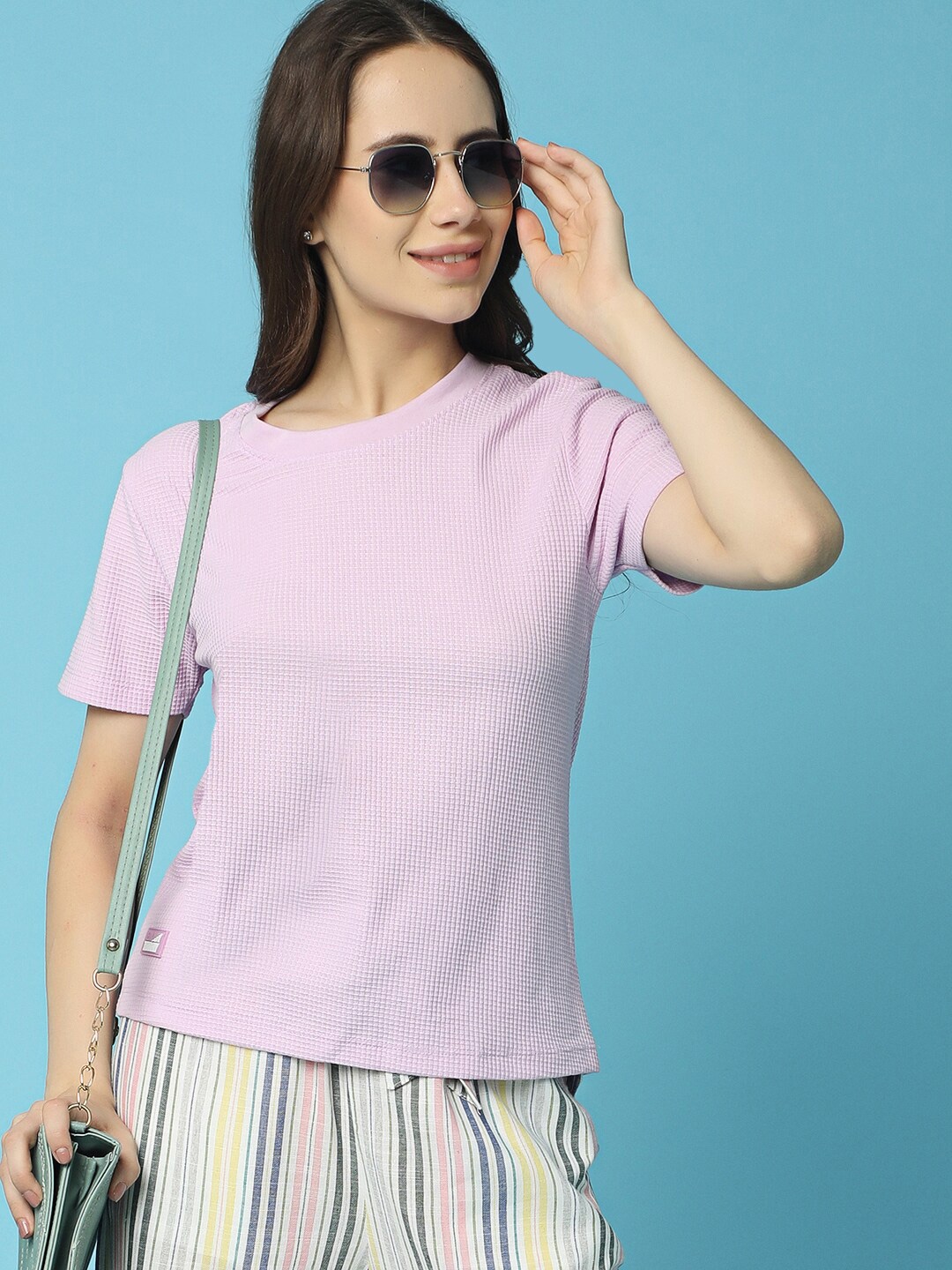 

V-Mart Self Design Round Neck Short Sleeves Regular Fit T-shirt, Mauve