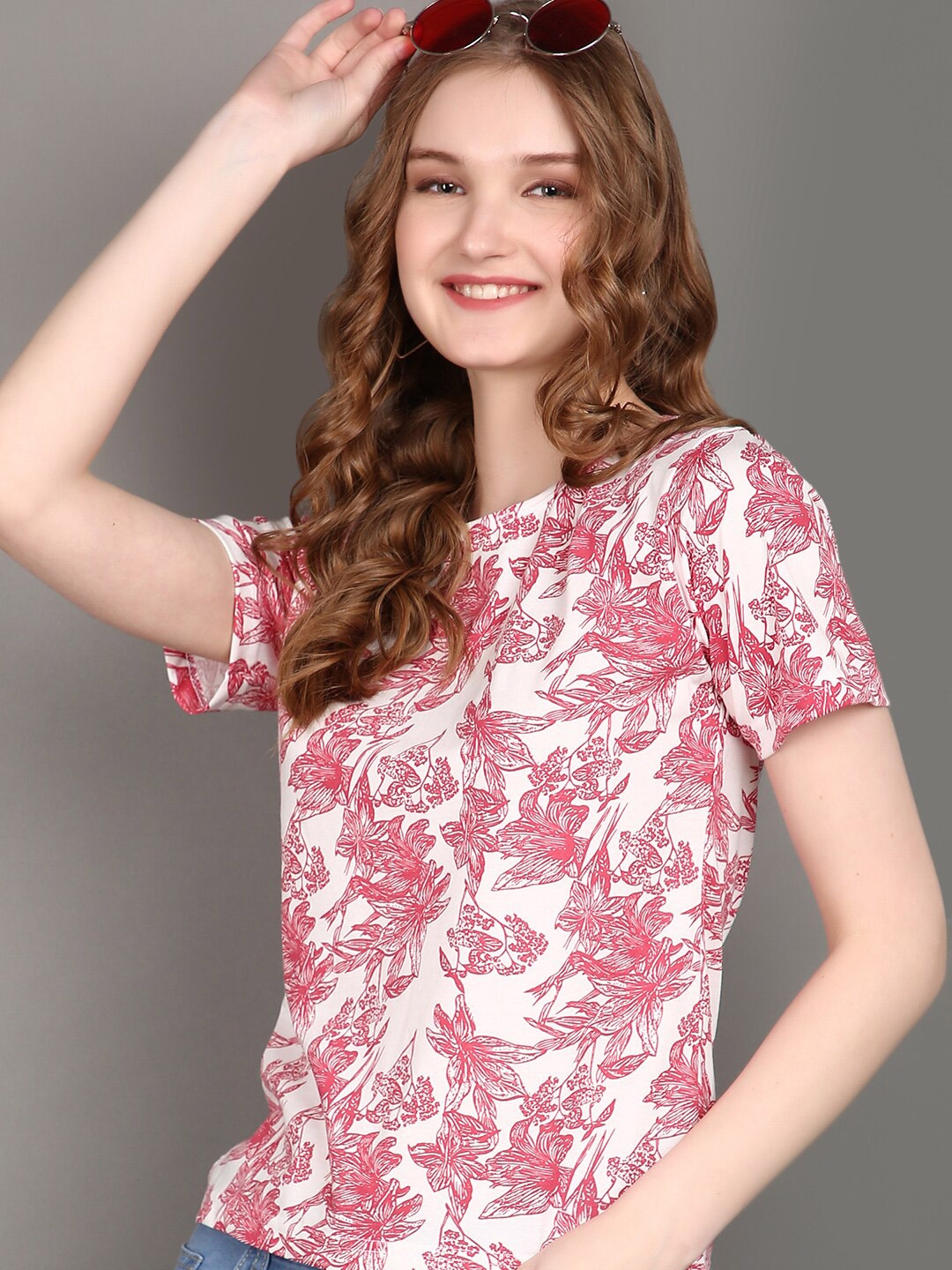 

V-Mart Floral Printed Round Neck Short Sleeves Regular Fit T-shirt, White