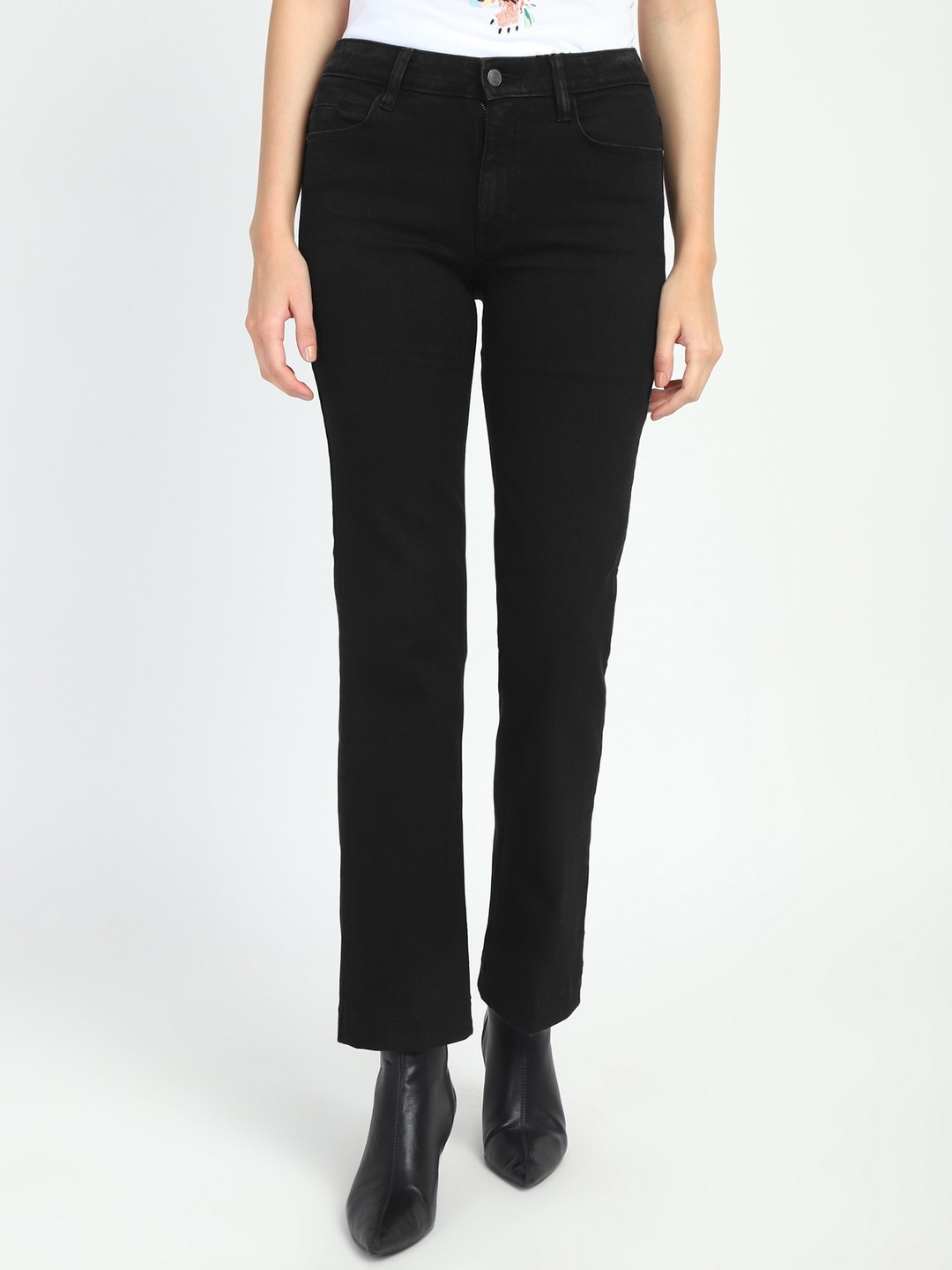 

GUESS Women Jean Slim Fit Clean Look Cropped Stretchable Jeans, Black