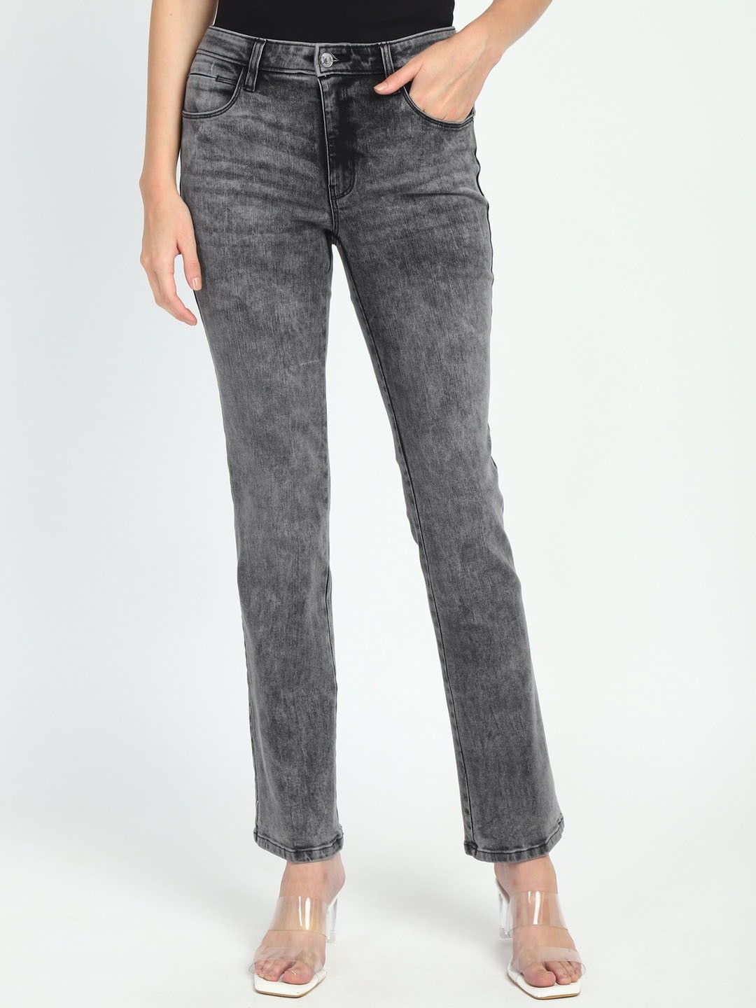 

GUESS Women Jean Heavy Fade Clean Look Cropped Stretchable Jeans, Grey