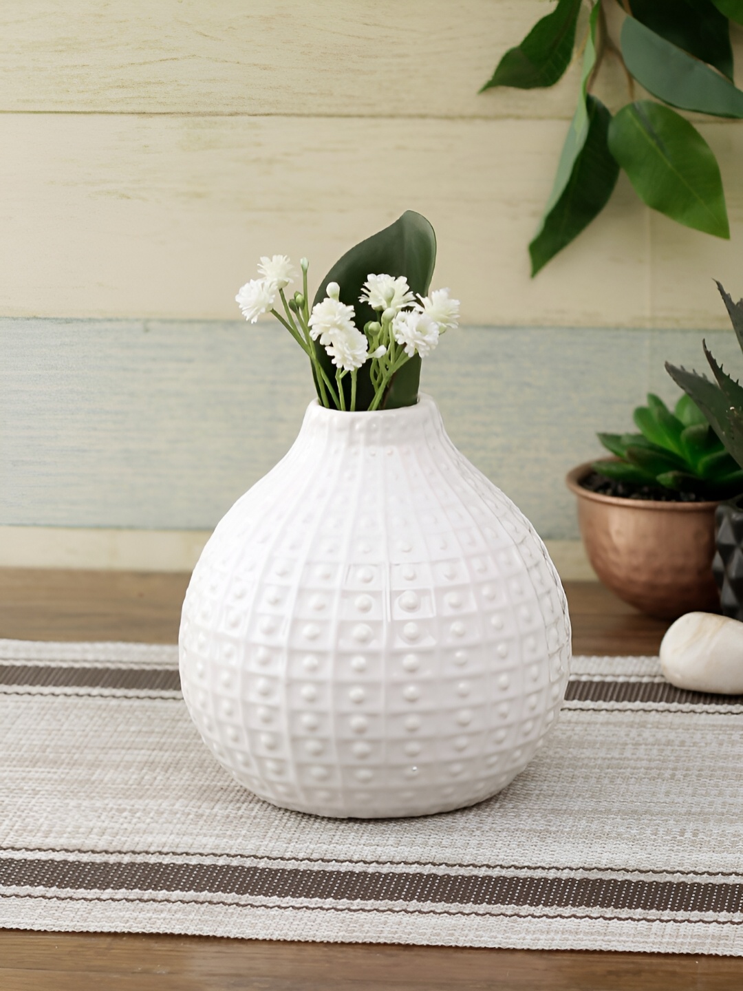 

Aura White Textured Ceramic Flower Vase