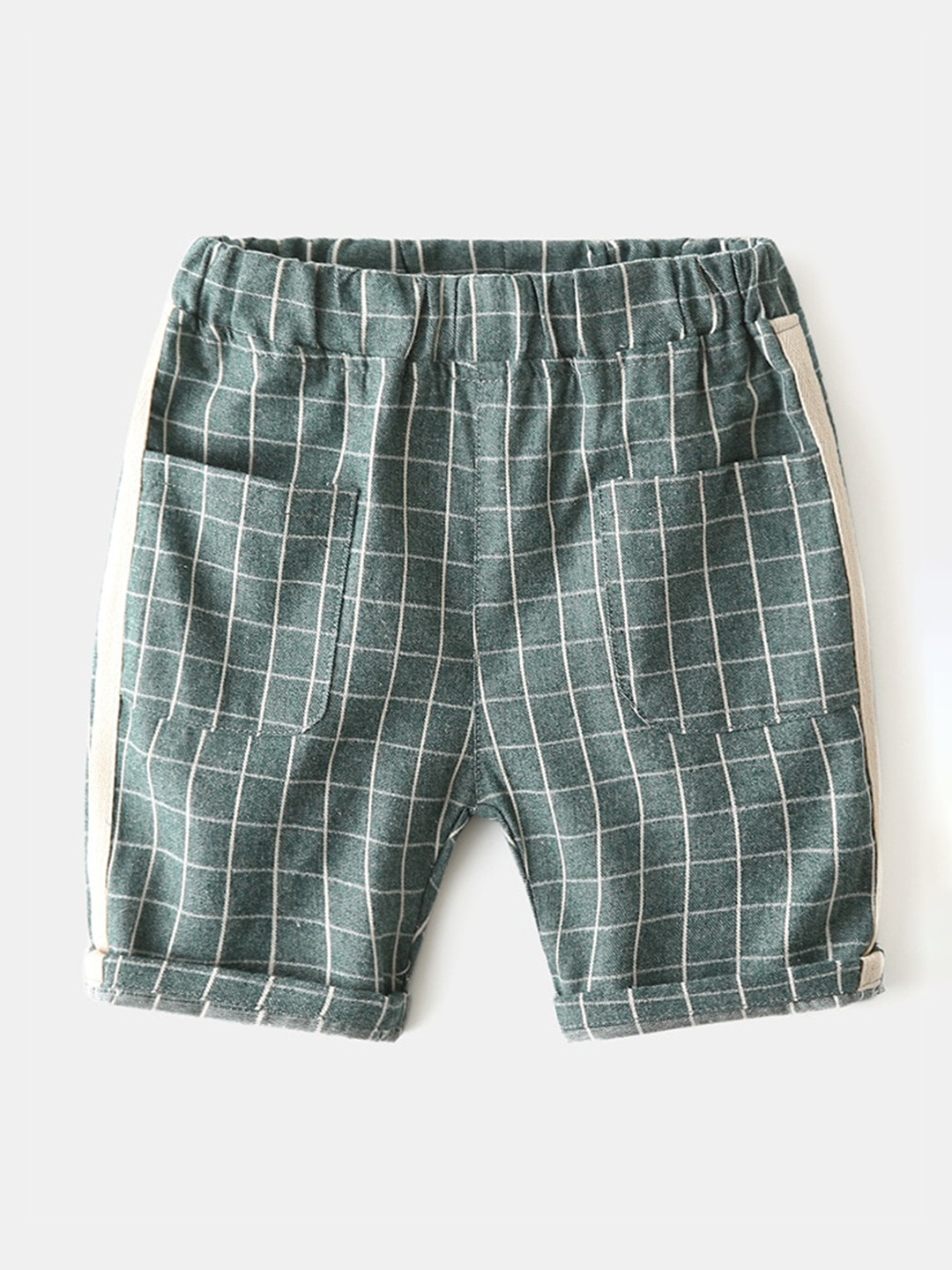 

StyleCast Boys Mid-Rise Checked Cotton Shorts, Green